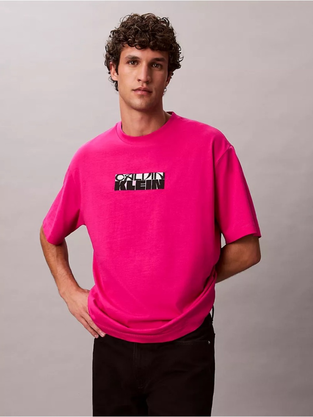 🆕 Calvin Klein Fuchsia Logo Tee